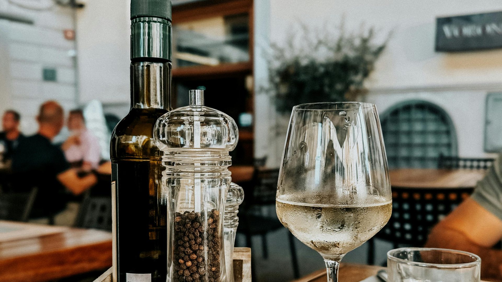 Italian Wine Regions: The Complete Guide 2026 — From Tuscany to Sicily